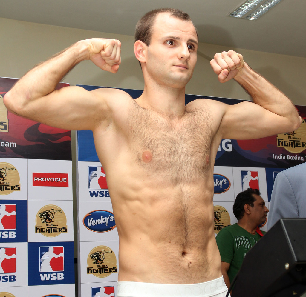 Why the Jab Still Wins Fights in the Knockout Era