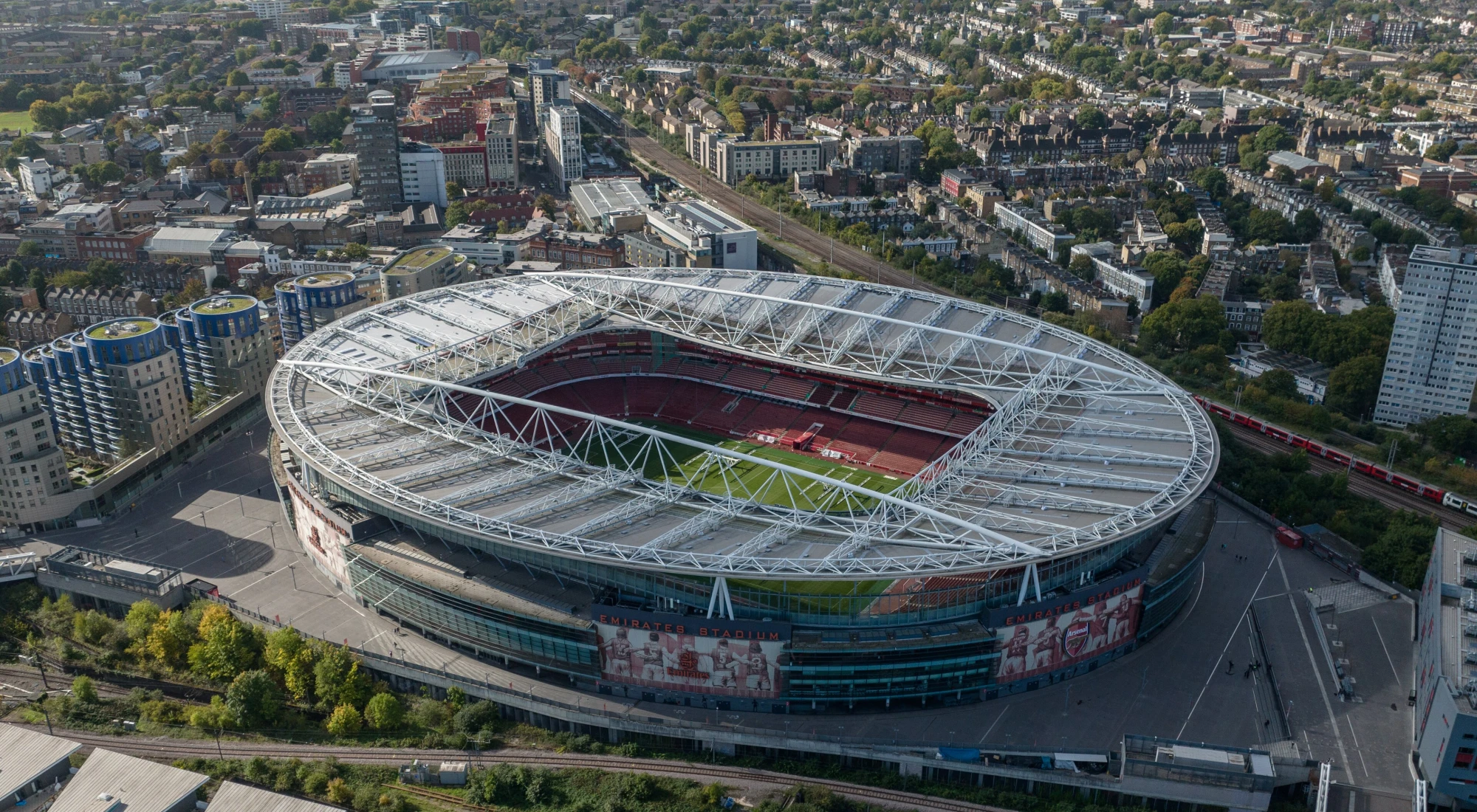 Who Are Arsenal? An Interrogation of Arsenal’s Identity